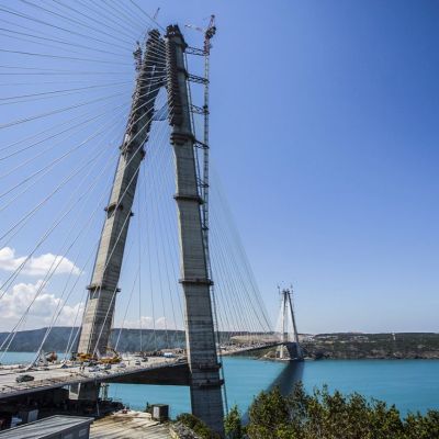 Yavuz Sultan Selim Köprüsü inşaat sürecinde profesyonel mimari ve endüstriyel fotoğraf çekimi